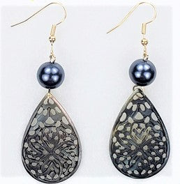 Teardrop Mother of Pearl Earrings